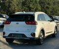 Белый Киа Niro, объемом двигателя 1.6 л и пробегом 136 тыс. км за 17990 $, фото 6 на Automoto.ua