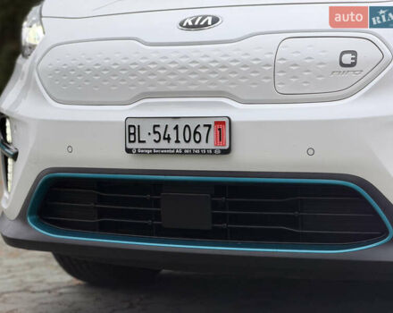 Білий Кіа Niro, об'ємом двигуна 0 л та пробігом 141 тис. км за 19499 $, фото 23 на Automoto.ua
