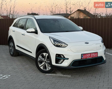 Белый Киа Niro, объемом двигателя 0 л и пробегом 114 тыс. км за 19350 $, фото 8 на Automoto.ua