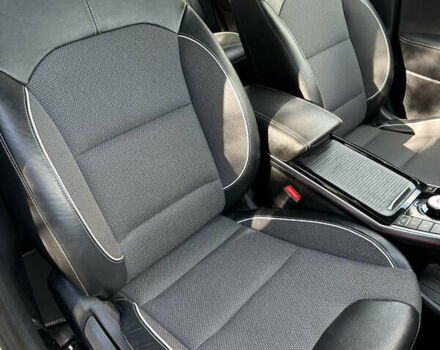 Киа Niro 2020 в Львове на Automoto.ua Белый Киа Niro, объемом двигателя 0 л и пробегом 129 тыс. км за 18350 $, фото 55 на Automoto.ua