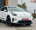 Киа Niro 2020 в Черкассах на Automoto.ua Белый Киа Niro, объемом двигателя 0 л и пробегом 84 тыс. км за 18800 $, фото 1 на Automoto.ua