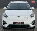 Белый Киа Niro, объемом двигателя 0 л и пробегом 130 тыс. км за 20999 $, фото 2 на Automoto.ua