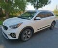 Белый Киа Niro, объемом двигателя 1.6 л и пробегом 42 тыс. км за 4900 $, фото 2 на Automoto.ua