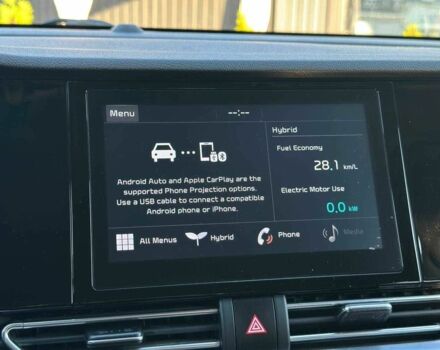 Белый Киа Niro, объемом двигателя 1.6 л и пробегом 136 тыс. км за 17990 $, фото 18 на Automoto.ua