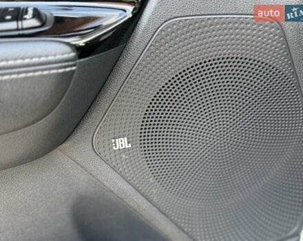 Білий Кіа Niro, об'ємом двигуна 0 л та пробігом 168 тис. км за 18455 $, фото 16 на Automoto.ua