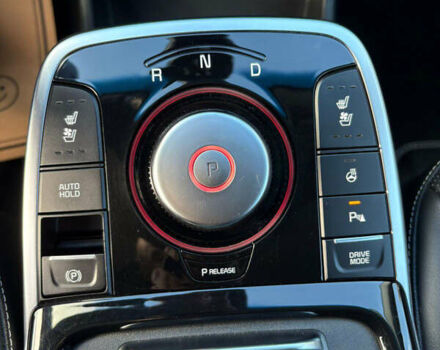 Белый Киа Niro, объемом двигателя 0 л и пробегом 140 тыс. км за 19450 $, фото 18 на Automoto.ua