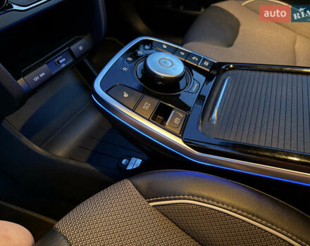 Киа Niro 2020 в Новой Ушице на Automoto.ua Белый Киа Niro, объемом двигателя 0 л и пробегом 152 тыс. км за 18500 $, фото 46 на Automoto.ua