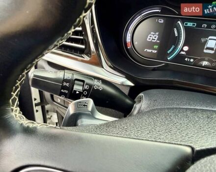 Білий Кіа Niro, об'ємом двигуна 0 л та пробігом 89 тис. км за 18950 $, фото 62 на Automoto.ua