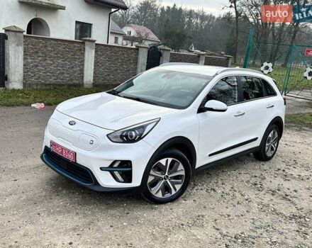 Білий Кіа Niro, об'ємом двигуна 0 л та пробігом 147 тис. км за 18800 $, фото 62 на Automoto.ua