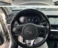 Білий Кіа Niro, об'ємом двигуна 0 л та пробігом 130 тис. км за 20500 $, фото 9 на Automoto.ua
