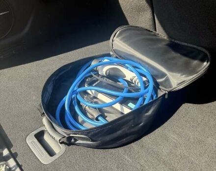 Білий Кіа Niro, об'ємом двигуна 0 л та пробігом 133 тис. км за 18500 $, фото 12 на Automoto.ua