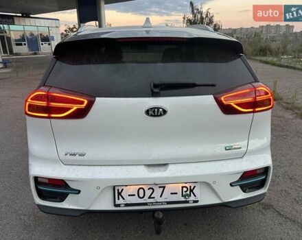 Белый Киа Niro, объемом двигателя 0 л и пробегом 129 тыс. км за 18950 $, фото 16 на Automoto.ua