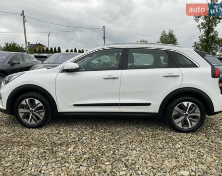 Белый Киа Niro, объемом двигателя 0 л и пробегом 96 тыс. км за 19950 $, фото 18 на Automoto.ua
