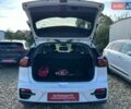 Білий Кіа Niro, об'ємом двигуна 0 л та пробігом 62 тис. км за 24400 $, фото 74 на Automoto.ua