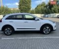 Белый Киа Niro, объемом двигателя 0 л и пробегом 83 тыс. км за 19499 $, фото 8 на Automoto.ua