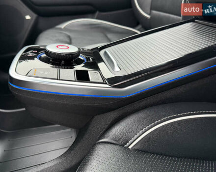 Білий Кіа Niro, об'ємом двигуна 0 л та пробігом 141 тис. км за 19499 $, фото 40 на Automoto.ua