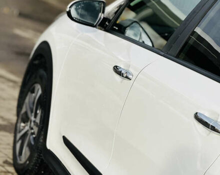 Білий Кіа Niro, об'ємом двигуна 0 л та пробігом 117 тис. км за 19750 $, фото 34 на Automoto.ua