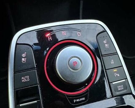 Белый Киа Niro, объемом двигателя 0 л и пробегом 129 тыс. км за 18950 $, фото 9 на Automoto.ua
