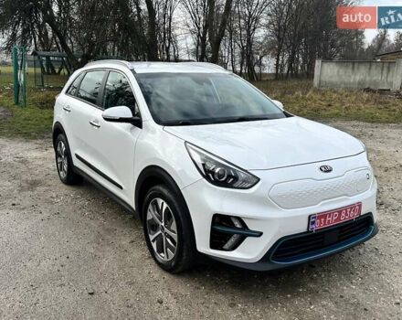 Білий Кіа Niro, об'ємом двигуна 0 л та пробігом 147 тис. км за 18800 $, фото 15 на Automoto.ua