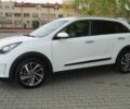 Белый Киа Niro, объемом двигателя 1.6 л и пробегом 98 тыс. км за 12400 $, фото 1 на Automoto.ua