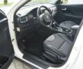 Белый Киа Niro, объемом двигателя 1.6 л и пробегом 98 тыс. км за 12400 $, фото 12 на Automoto.ua