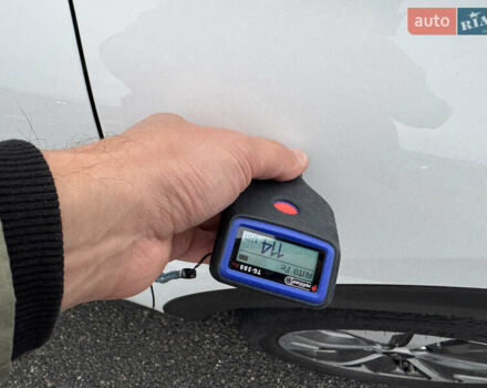 Киа Niro 2020 в Киеве на Automoto.ua Белый Киа Niro, объемом двигателя 0 л и пробегом 171 тыс. км за 18300 $, фото 49 на Automoto.ua