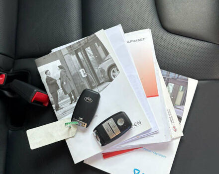 Белый Киа Niro, объемом двигателя 0 л и пробегом 140 тыс. км за 19450 $, фото 21 на Automoto.ua