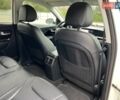 Белый Киа Niro, объемом двигателя 0 л и пробегом 146 тыс. км за 19799 $, фото 22 на Automoto.ua