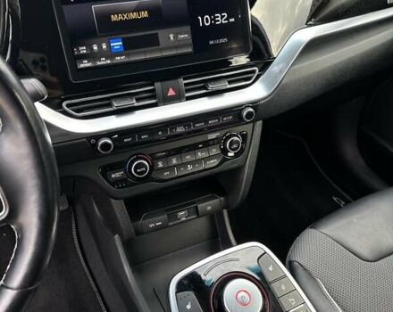 Білий Кіа Niro, об'ємом двигуна 0 л та пробігом 147 тис. км за 18800 $, фото 45 на Automoto.ua