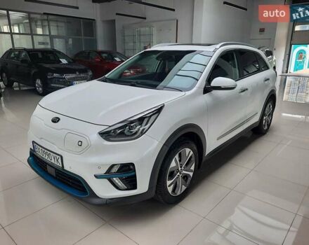 Киа Niro 2020 в Хмельницком на Automoto.ua Белый Киа Niro, объемом двигателя 0 л и пробегом 112 тыс. км за 20700 $, фото 7 на Automoto.ua