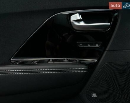 Білий Кіа Niro, об'ємом двигуна 0 л та пробігом 62 тис. км за 24400 $, фото 2 на Automoto.ua