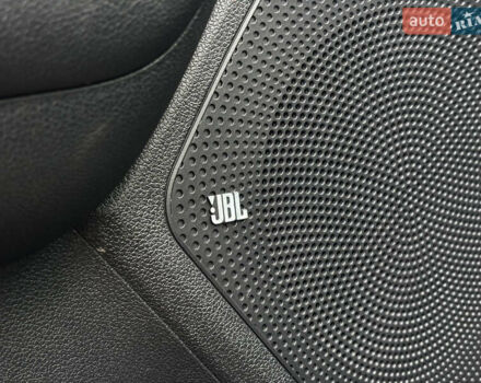 Білий Кіа Niro, об'ємом двигуна 0 л та пробігом 124 тис. км за 20400 $, фото 13 на Automoto.ua