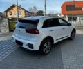 Белый Киа Niro, объемом двигателя 0 л и пробегом 56 тыс. км за 14900 $, фото 2 на Automoto.ua