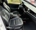 Білий Кіа Niro, об'ємом двигуна 0 л та пробігом 168 тис. км за 18455 $, фото 8 на Automoto.ua