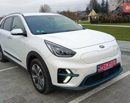 Білий Кіа Niro, об'ємом двигуна 0 л та пробігом 127 тис. км за 19999 $, фото 18 на Automoto.ua