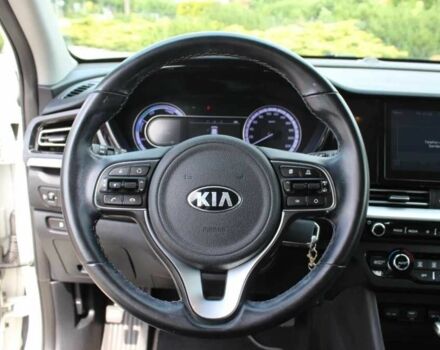 Белый Киа Niro, объемом двигателя 0 л и пробегом 86 тыс. км за 9100 $, фото 18 на Automoto.ua