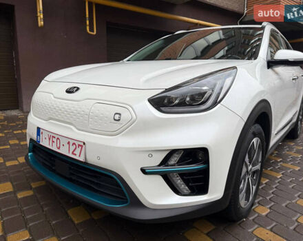 Белый Киа Niro, объемом двигателя 0 л и пробегом 152 тыс. км за 20400 $, фото 15 на Automoto.ua