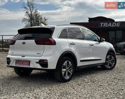 Белый Киа Niro, объемом двигателя 0 л и пробегом 141 тыс. км за 19100 $, фото 12 на Automoto.ua