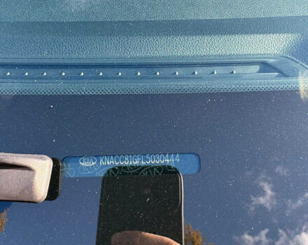 Белый Киа Niro, объемом двигателя 0 л и пробегом 140 тыс. км за 19450 $, фото 11 на Automoto.ua