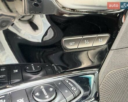 Белый Киа Niro, объемом двигателя 1.58 л и пробегом 200 тыс. км за 18600 $, фото 16 на Automoto.ua