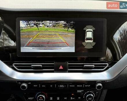 Білий Кіа Niro, об'ємом двигуна 0 л та пробігом 168 тис. км за 18455 $, фото 14 на Automoto.ua