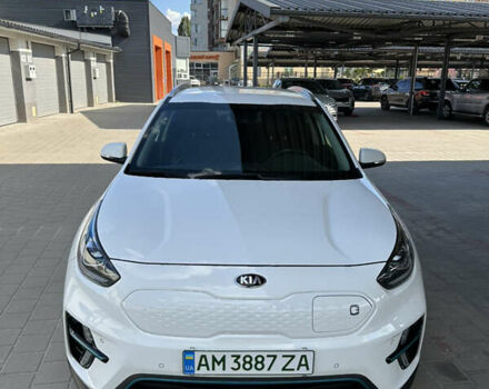 Белый Киа Niro, объемом двигателя 0 л и пробегом 103 тыс. км за 21200 $, фото 5 на Automoto.ua