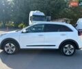 Белый Киа Niro, объемом двигателя 0 л и пробегом 113 тыс. км за 15500 $, фото 3 на Automoto.ua