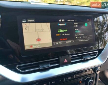 Белый Киа Niro, объемом двигателя 0 л и пробегом 78 тыс. км за 17900 $, фото 8 на Automoto.ua