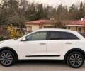 Белый Киа Niro, объемом двигателя 1.6 л и пробегом 148 тыс. км за 10000 $, фото 3 на Automoto.ua