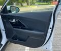 Белый Киа Niro, объемом двигателя 0 л и пробегом 83 тыс. км за 19499 $, фото 18 на Automoto.ua