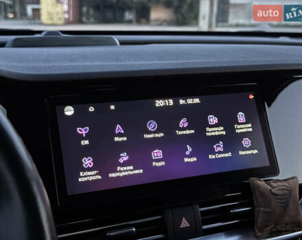 Киа Niro 2020 в Новой Ушице на Automoto.ua Белый Киа Niro, объемом двигателя 0 л и пробегом 152 тыс. км за 18500 $, фото 50 на Automoto.ua