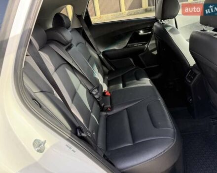Белый Киа Niro, объемом двигателя 1.58 л и пробегом 200 тыс. км за 18600 $, фото 29 на Automoto.ua