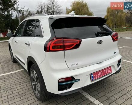 Белый Киа Niro, объемом двигателя 0 л и пробегом 146 тыс. км за 19799 $, фото 8 на Automoto.ua