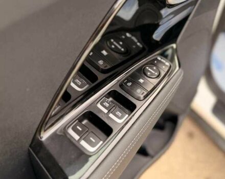 Белый Киа Niro, объемом двигателя 1.6 л и пробегом 148 тыс. км за 10000 $, фото 16 на Automoto.ua